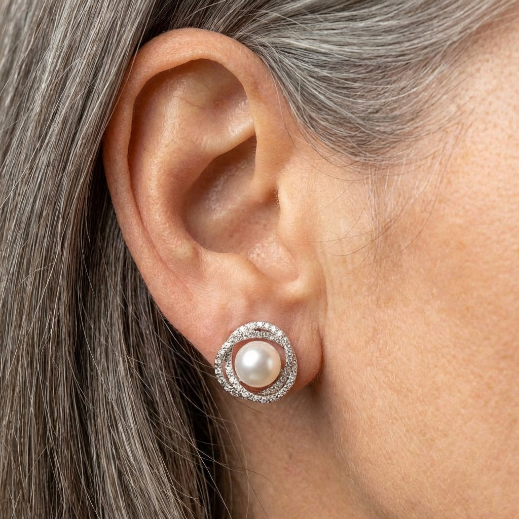 Shiny Spiral Earrings With Pearls