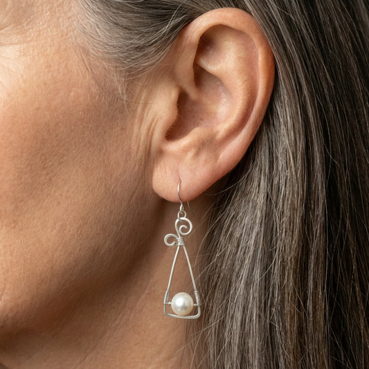 Dangling Pearl Earrings