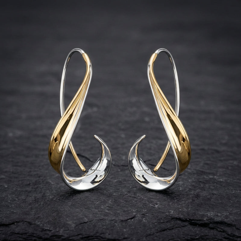 Vintage Dangling Golden Earrings