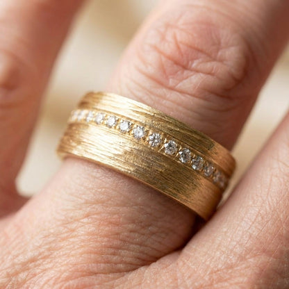 Vintage Gold Fine Zirconia Ring