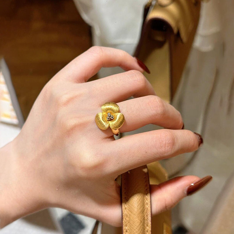 Vintage Gold Flower Ring