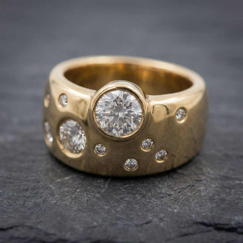 Vintage Gold Inlaid Stones Ring