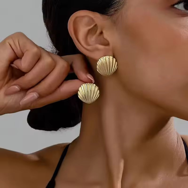 Vintage Gold Shell Earrings