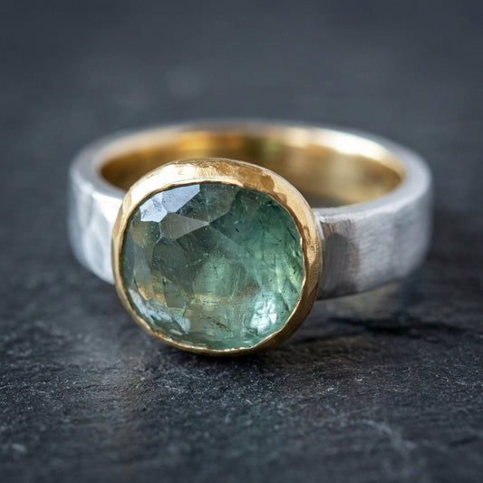 Elegant Gold Ring For Every Occasion