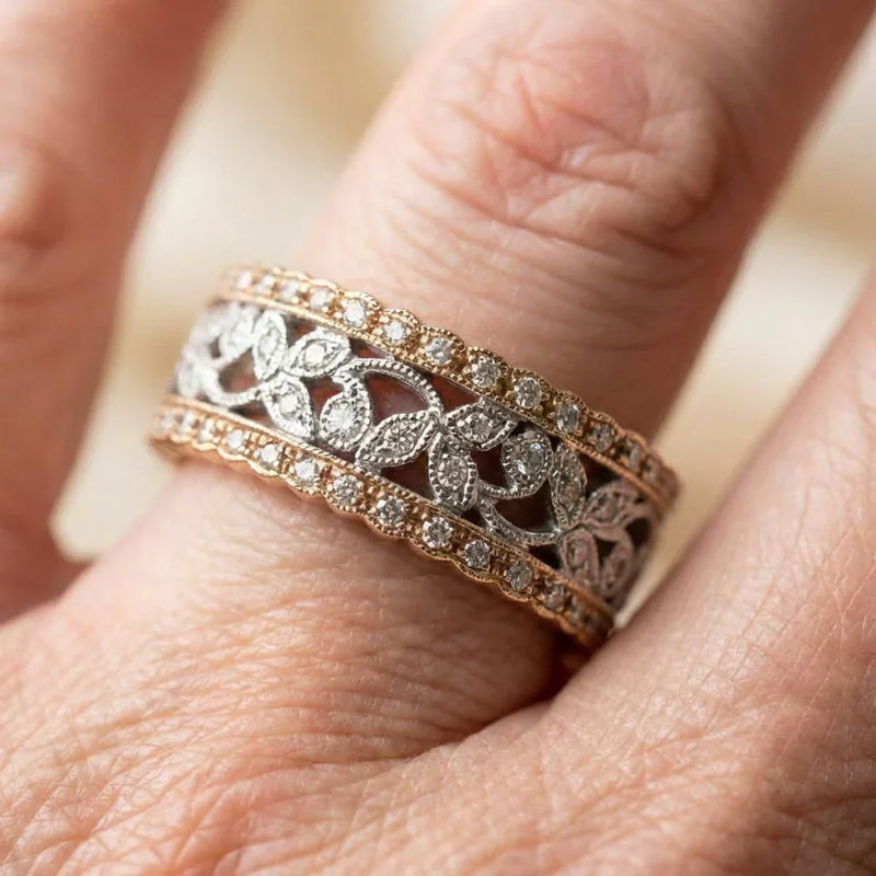 Vintage Hollow Brilliance Ring