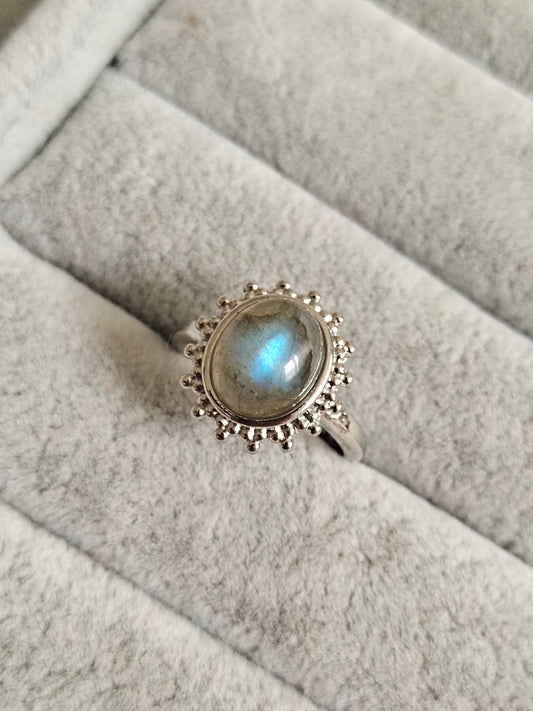 Vintage Labradorite Ring