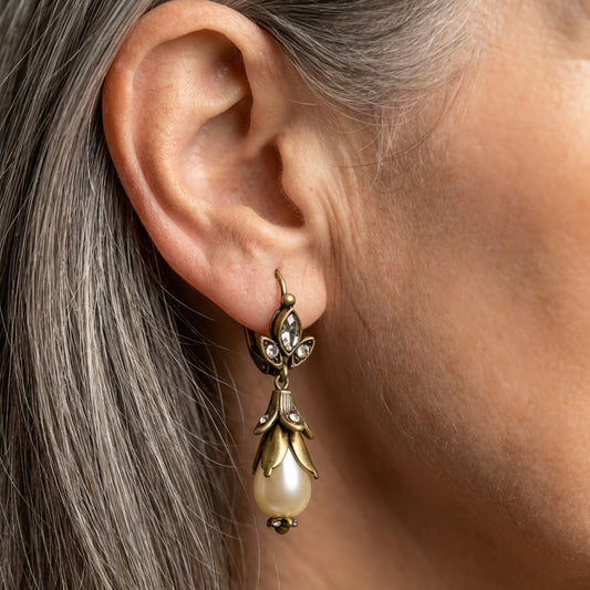 Pearl Dangling Earrings