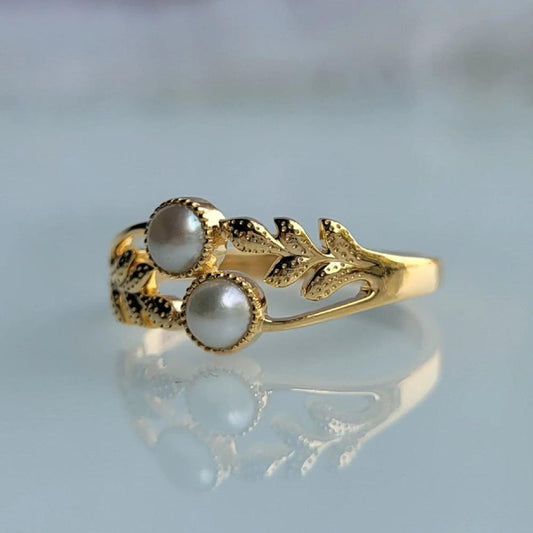Vintage Pearl Ring