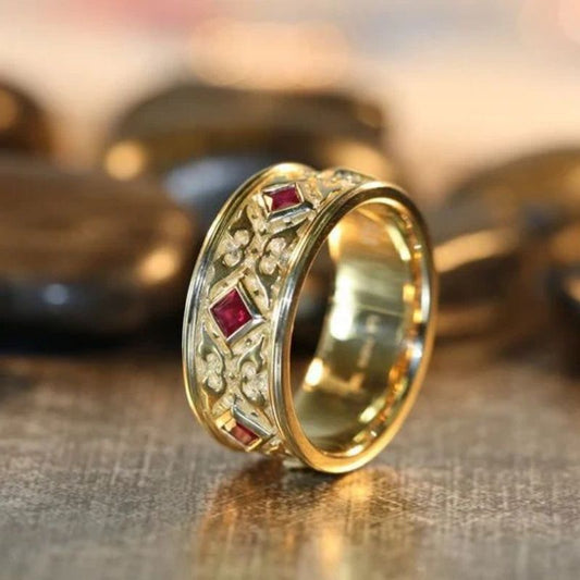Vintage Ruby Gold Ring