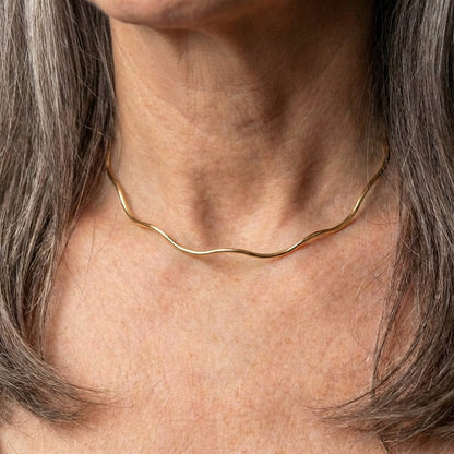 Vintage Thin Golden Necklace
