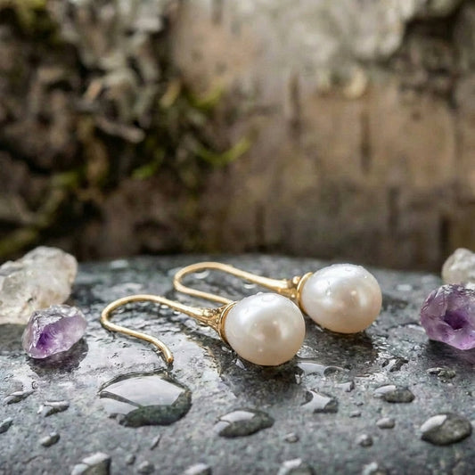 Vintage Water Drop Pearl Earrings