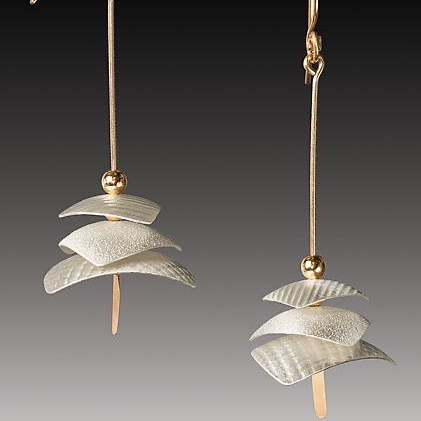 Dangling Silver Plates Earrings