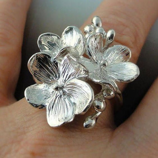 Silver Flower Ring