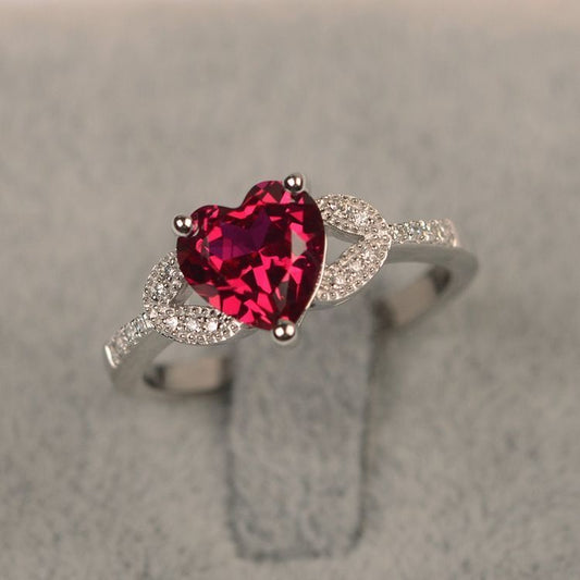 Scarlet Heart Bond Ring