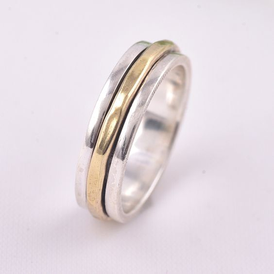 Fine Gold & Silver Ring