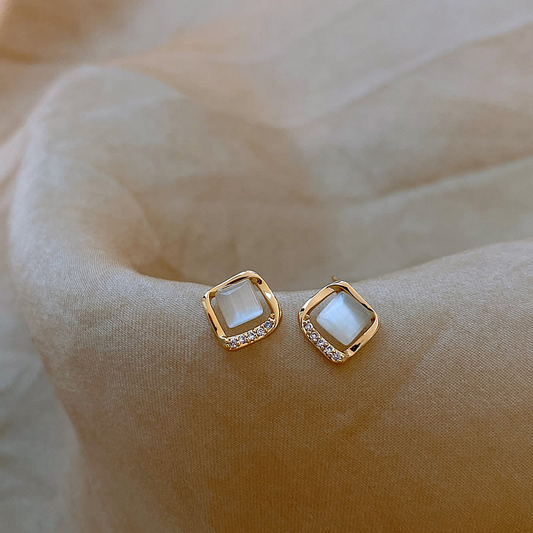 Earrings With Gold Moon Crystal