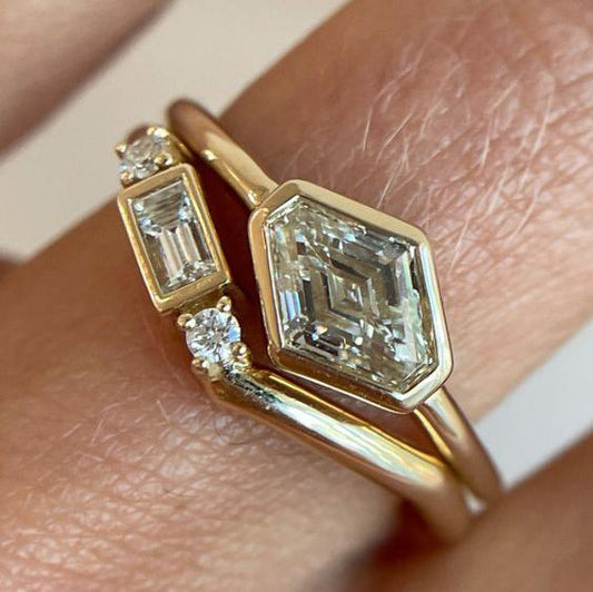 Irregular Zirconia Form Ring Set