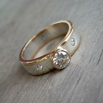 Inlaid Glass Silver & Gold Fine Ring