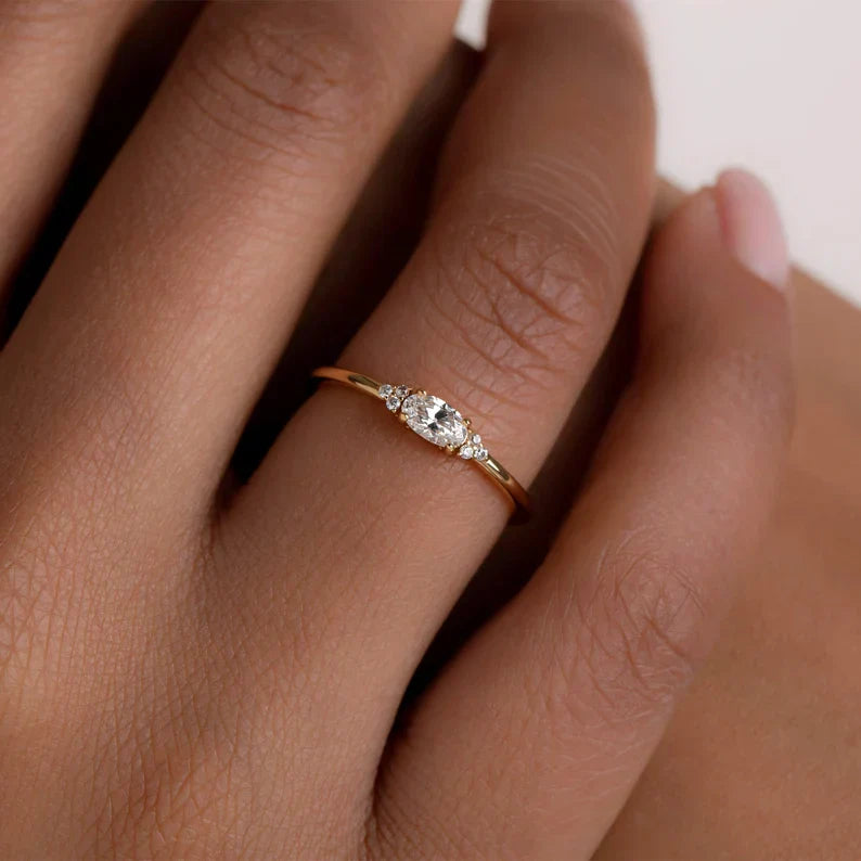 Minimalist Zirconia Vintage Gold Ring