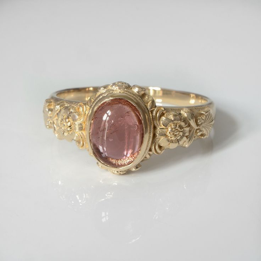 Pink Oval Vintage Ring