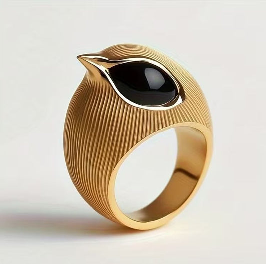 Vintage Golden Black Eye Bird Ring