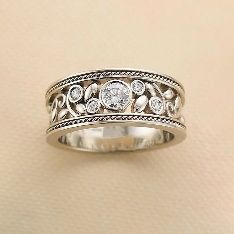 Vintage Zirconia Silvered Ring